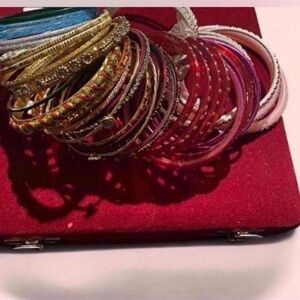 Elegant Multicolor Bangle Set